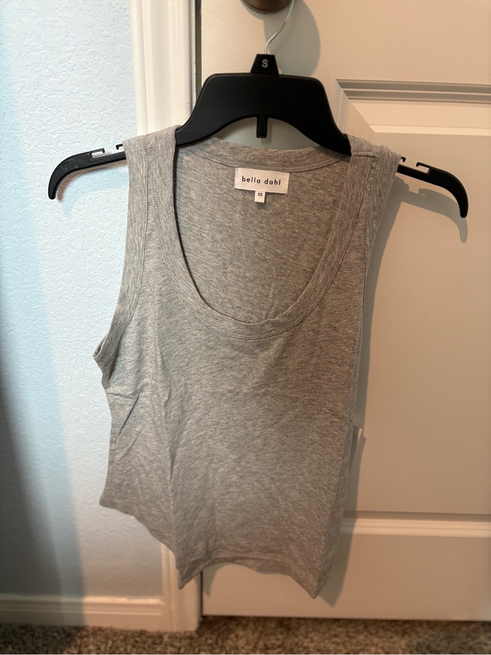 Bella Dahl Light Gray Scoop Neck Tank